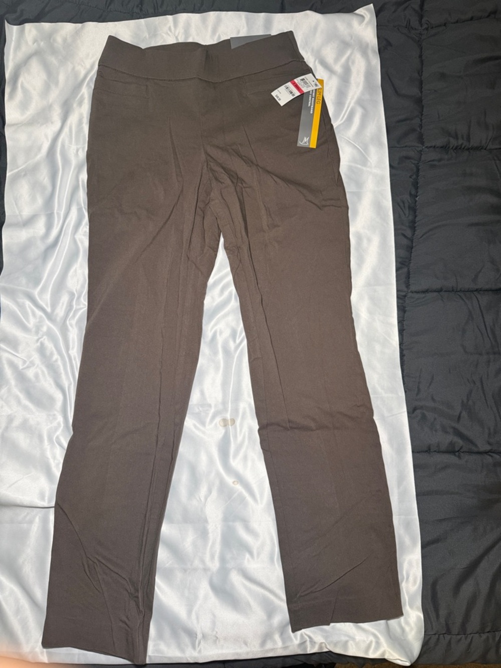 JM Collection Brown Straight-Leg Stretch Pants